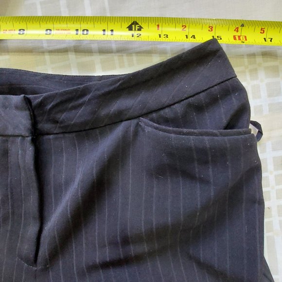 Jones New York Black Business PinStripe Stretchy Pants Blazer Suit Set, Sz 8P - Picture 12 of 16